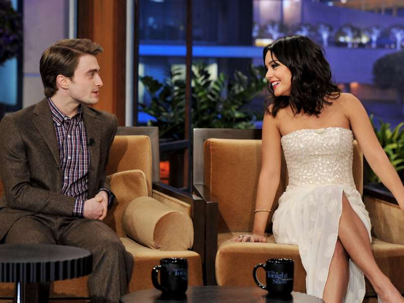 Vanessa Hudgens At Tonight Show With Jay Leno Wallpaper