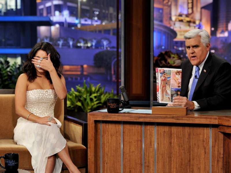 Vanessa Hudgens At Tonight Show With Jay Leno Wallpaper