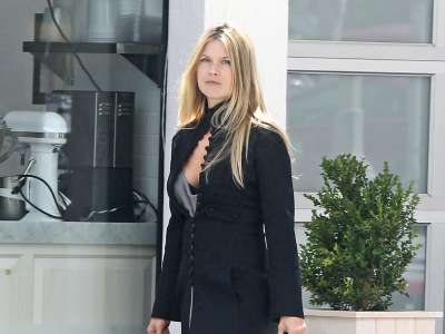 Ali Larter Shopping In La