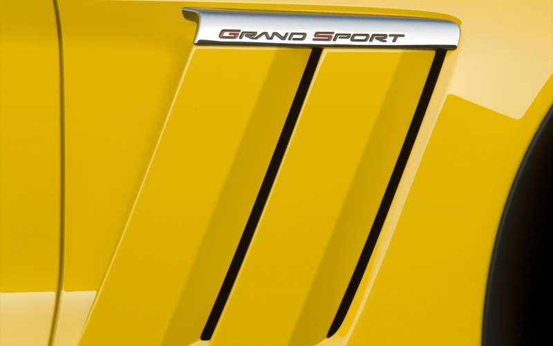 Chevrolet Corvette Grand Sport Wallpaper
